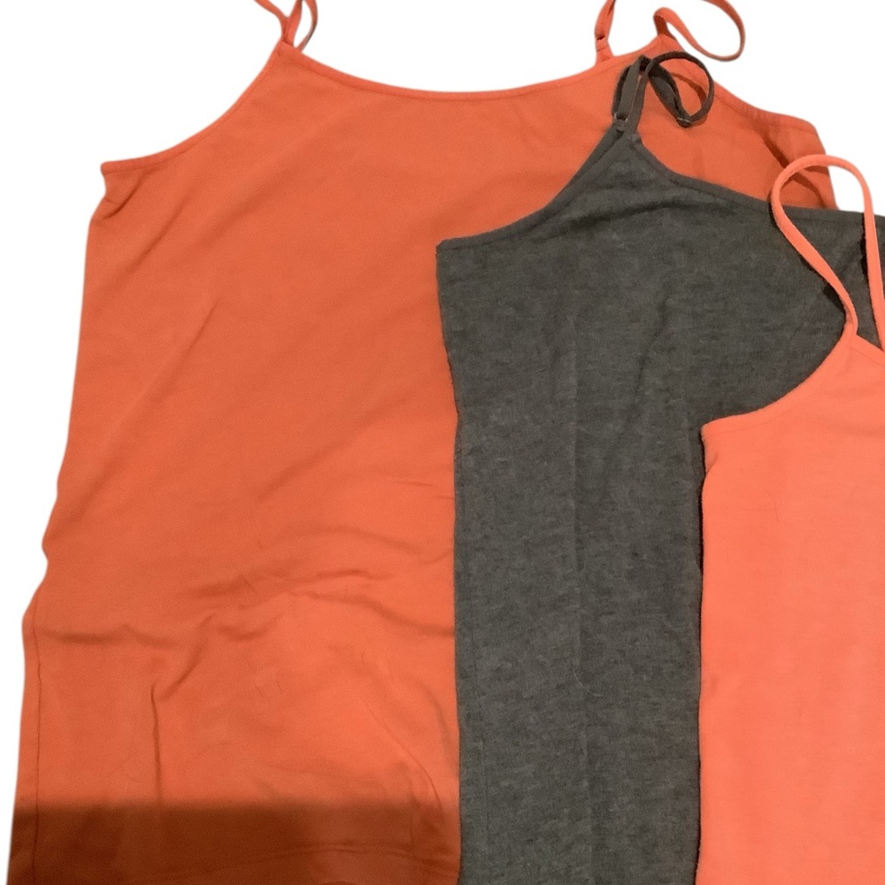 No Boundaries & more Women's Camisole Tank Tops - Set of 4 Bundle Size L - Picture 2 of 4